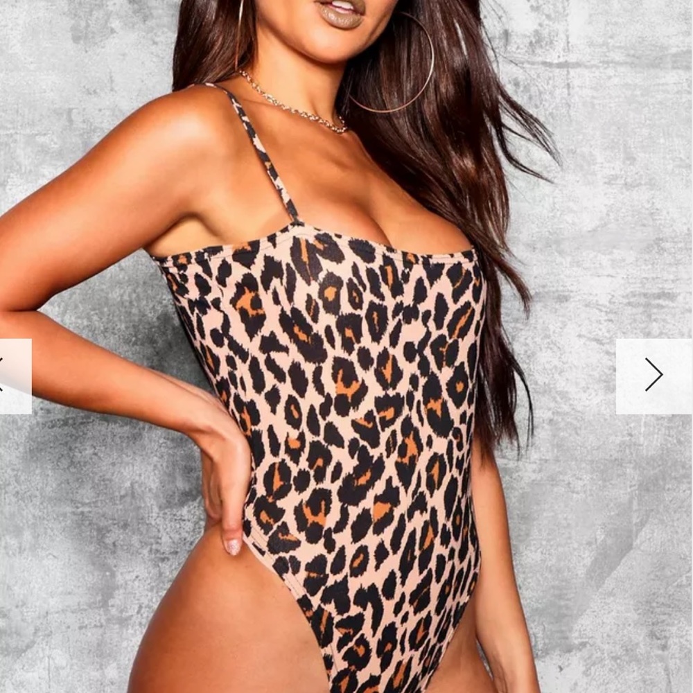 SLINKY LEOPARD PRINT SQUARE NECK HIGH RISE BODYSUIT
#7